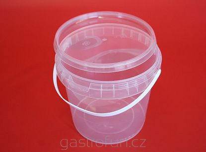 Kbelíky plastové